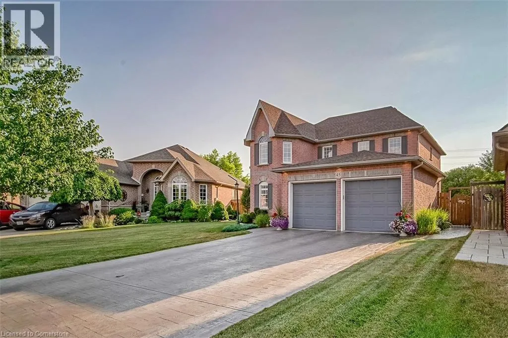 45 GOODMAN Crescent