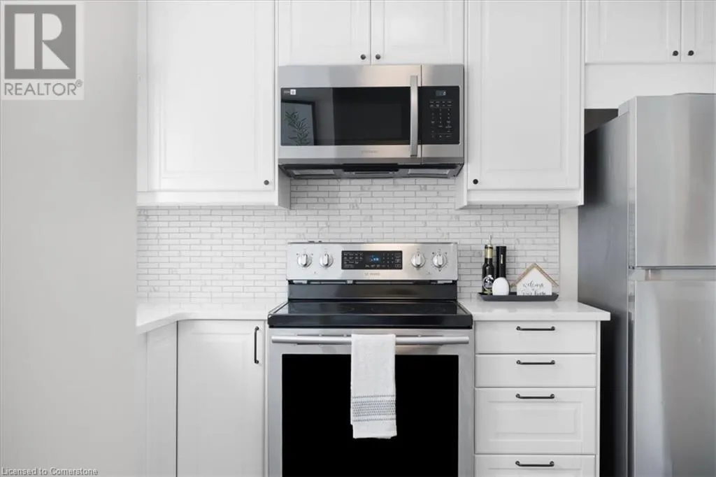 30 REGENT Avenue Unit# 28A, #28A
