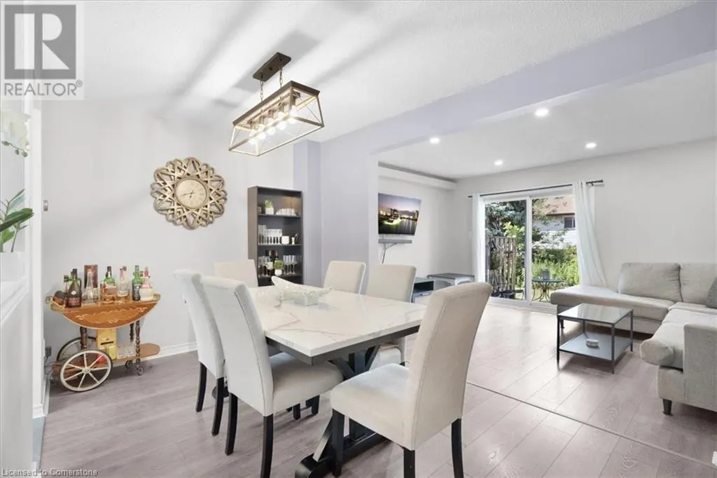 30 REGENT Avenue Unit# 28A, #28A