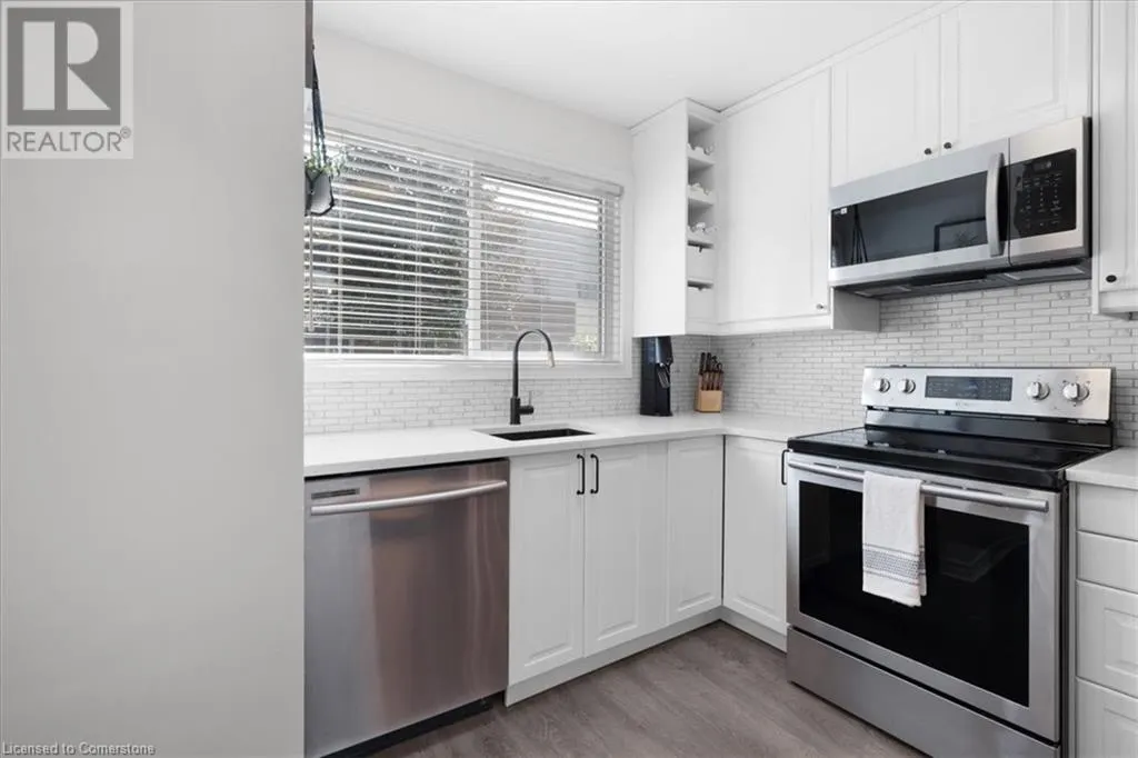 30 REGENT Avenue Unit# 28A, #28A