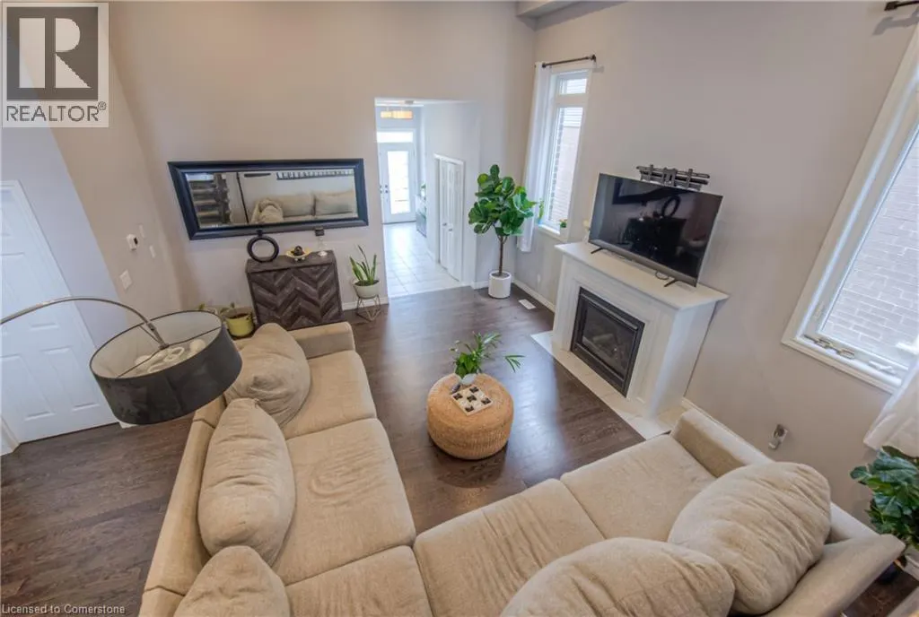55 SADDLEBROOK Court