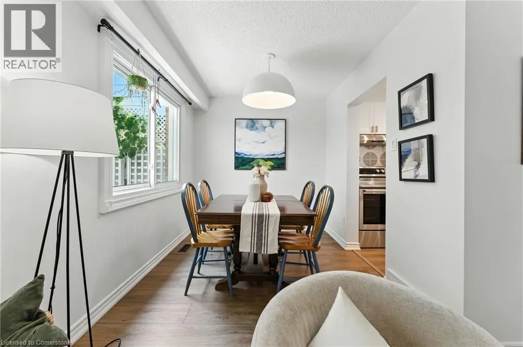 68 WESTMOUNT Mews