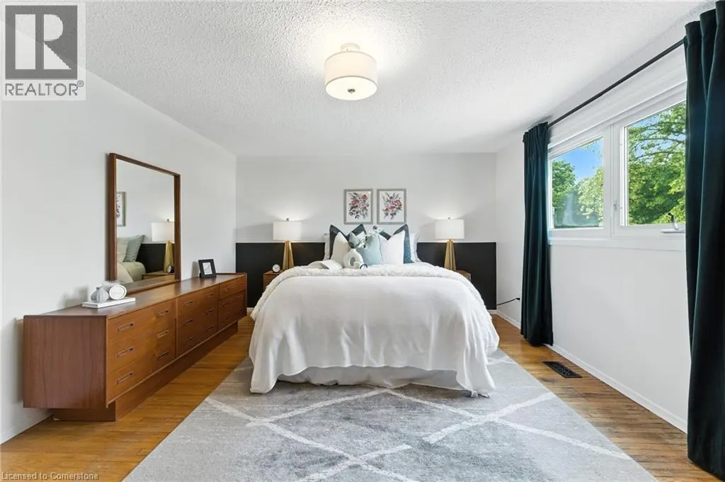 68 WESTMOUNT Mews