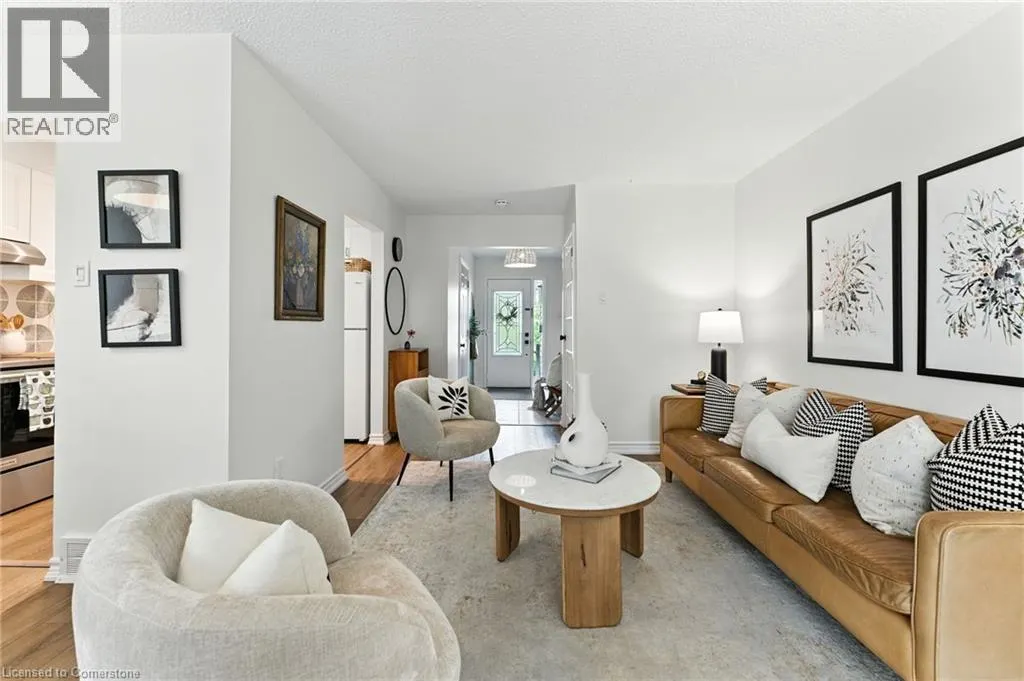 68 WESTMOUNT Mews