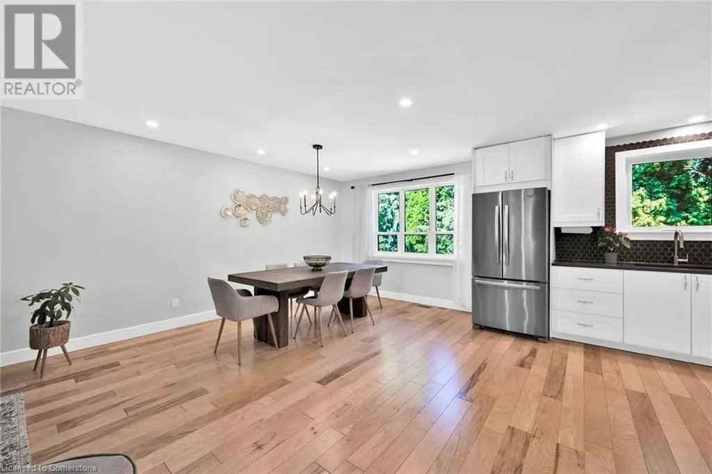 54 DRIFTWOOD Court