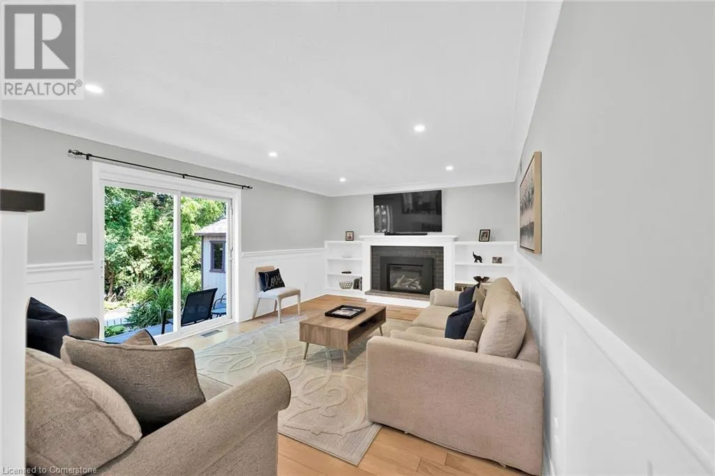 54 DRIFTWOOD Court