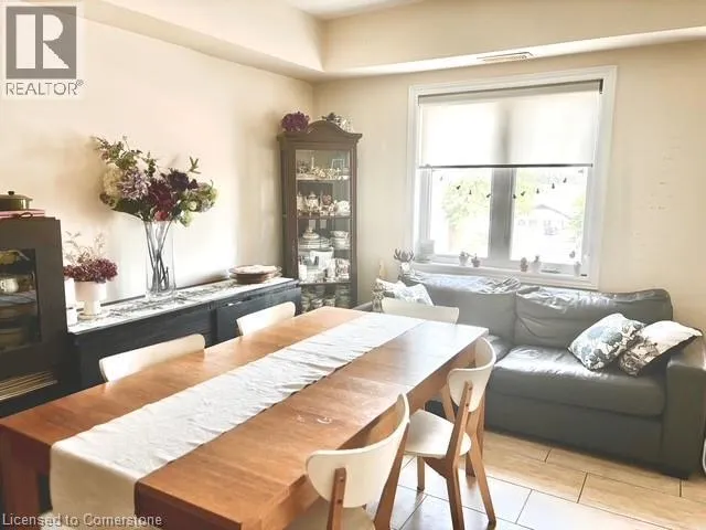 886 GOLF LINKS Road Unit# 302, #302