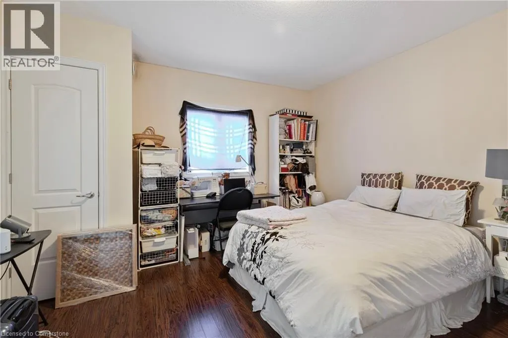 886 GOLF LINKS Road Unit# 302, #302