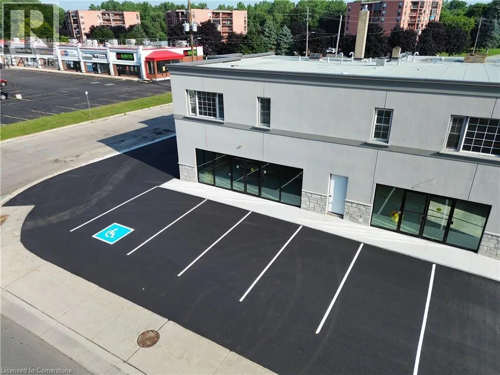 63 QUEENSWAY W