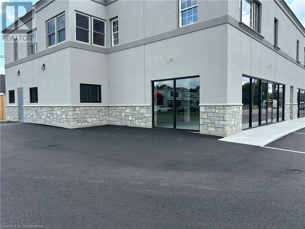 63 QUEENSWAY W