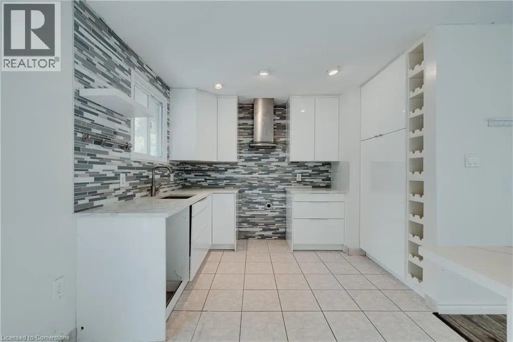 595 PIONEER Drive