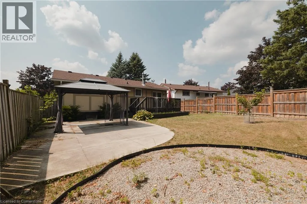 595 PIONEER Drive