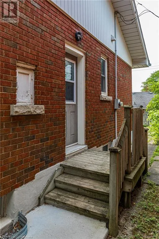 18 MASTERSON Drive