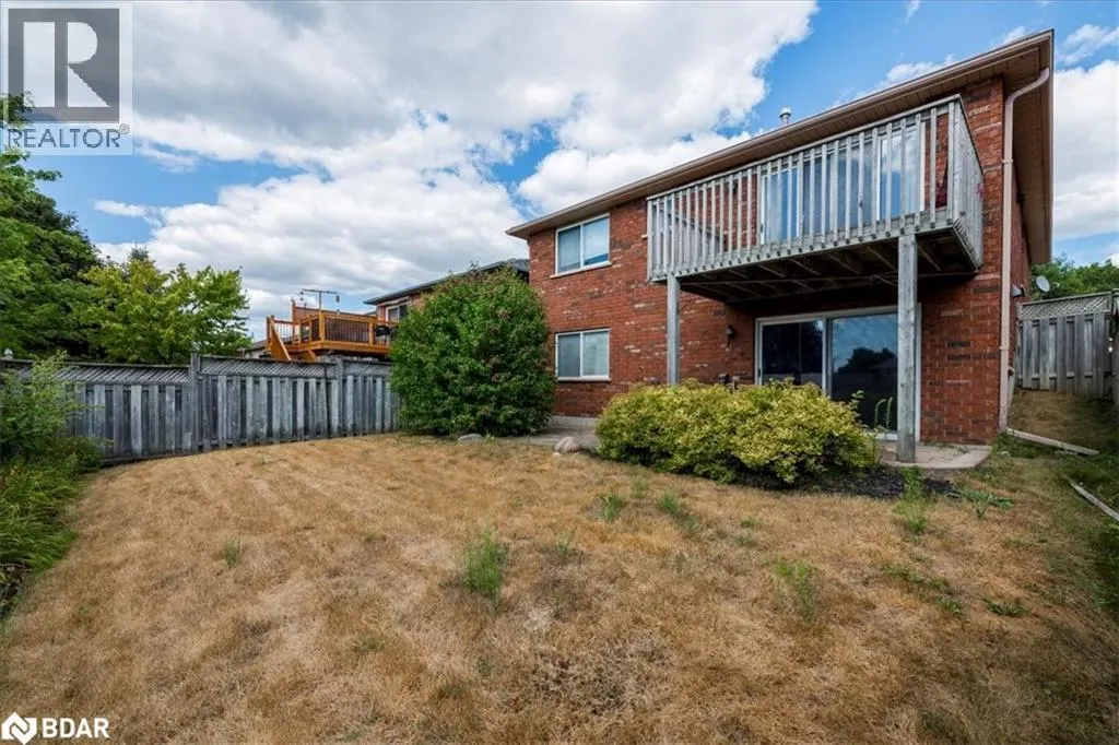 12 REVELSTOKE Court