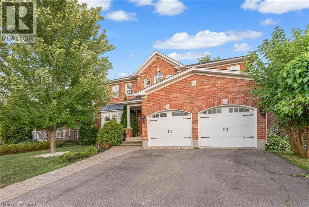 17 WEBB Avenue