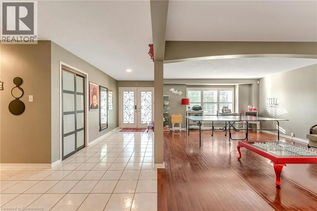 17 WEBB Avenue