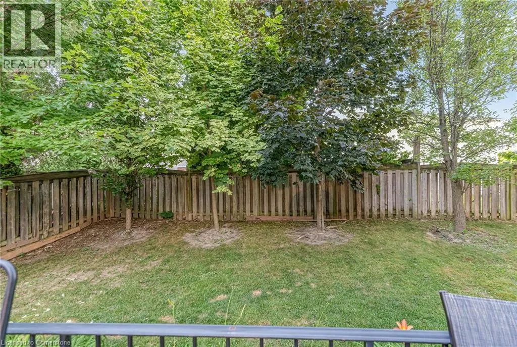 17 WEBB Avenue