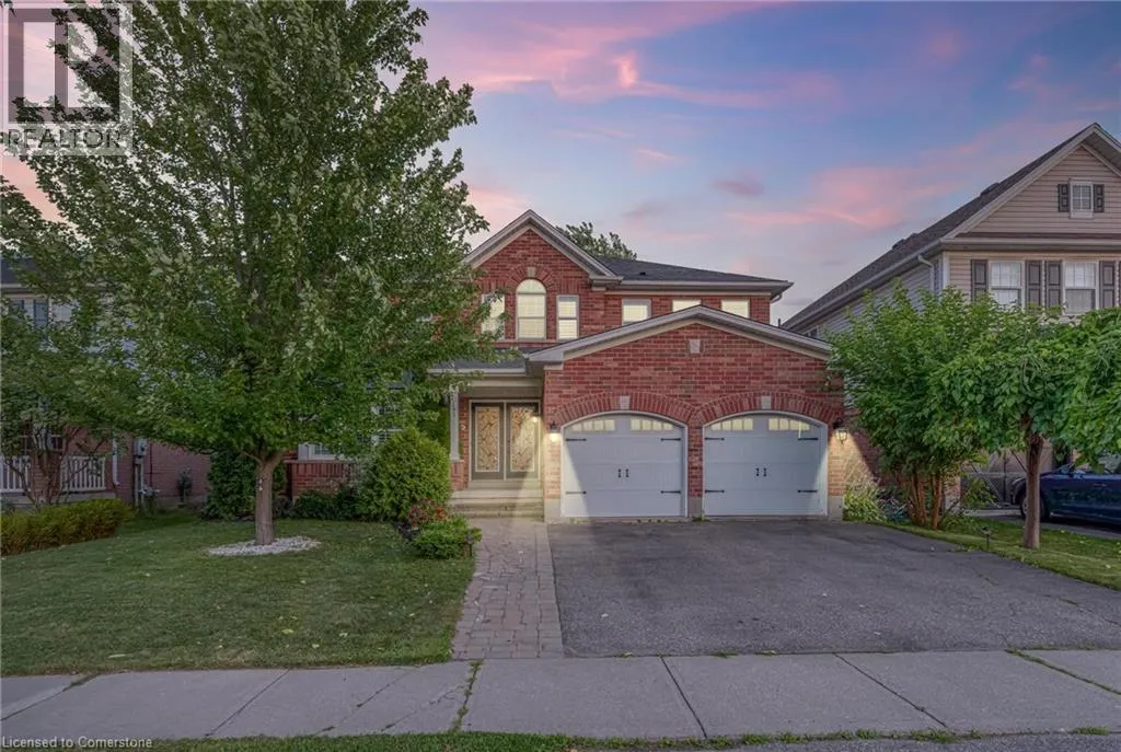 17 WEBB Avenue