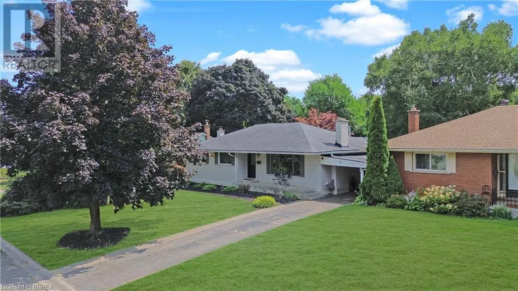 6 SHERRY Lane