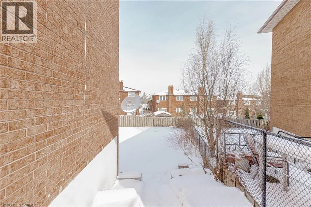4155 DURSLEY Crescent