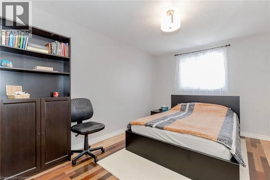4155 DURSLEY Crescent