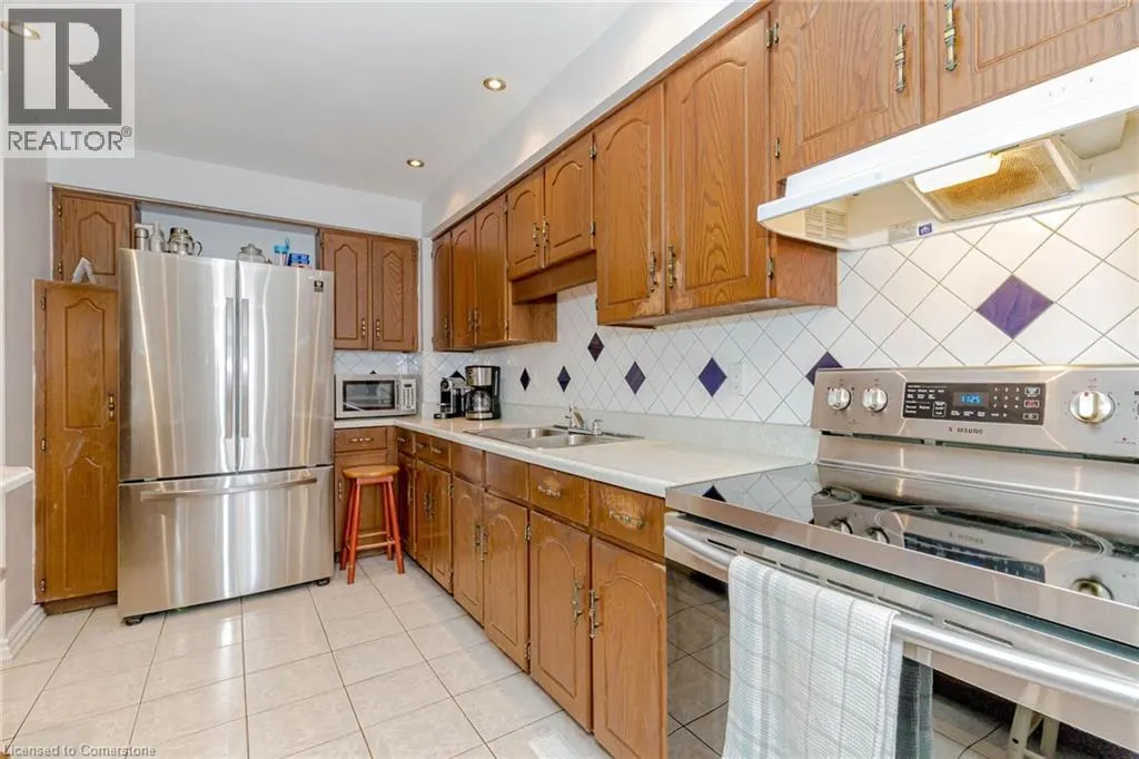 4155 DURSLEY Crescent