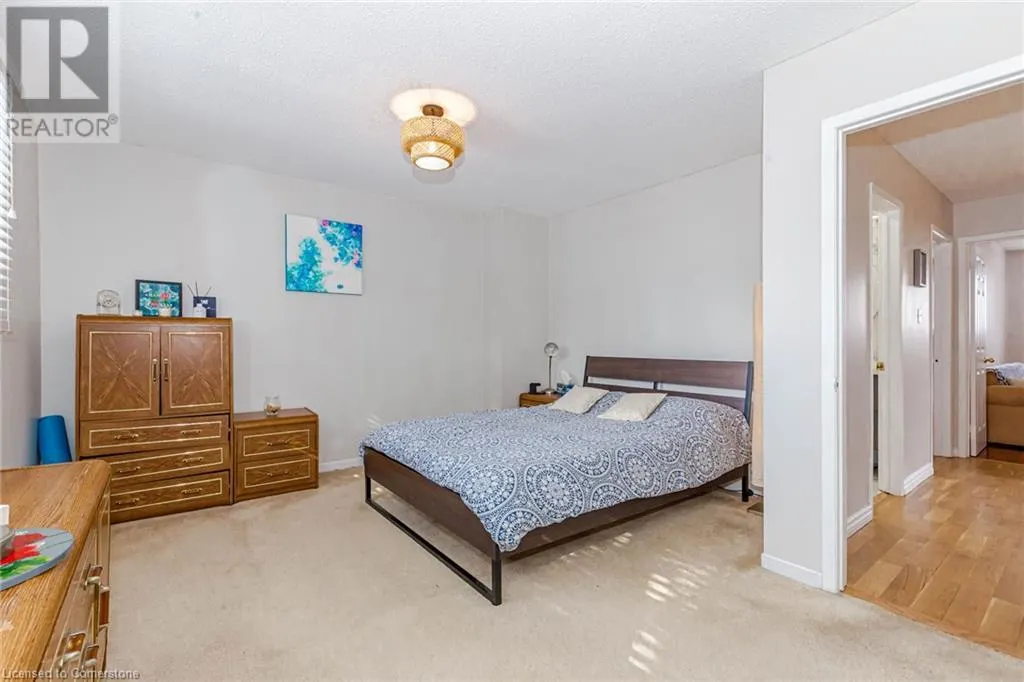 4155 DURSLEY Crescent