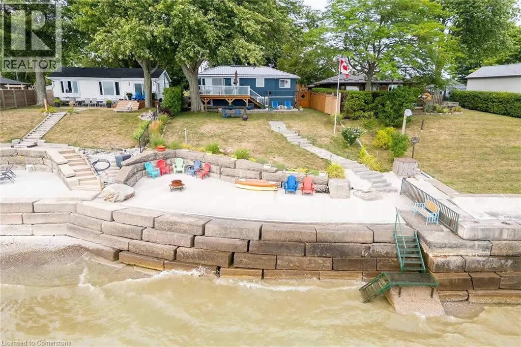 42 ERIEVIEW Lane