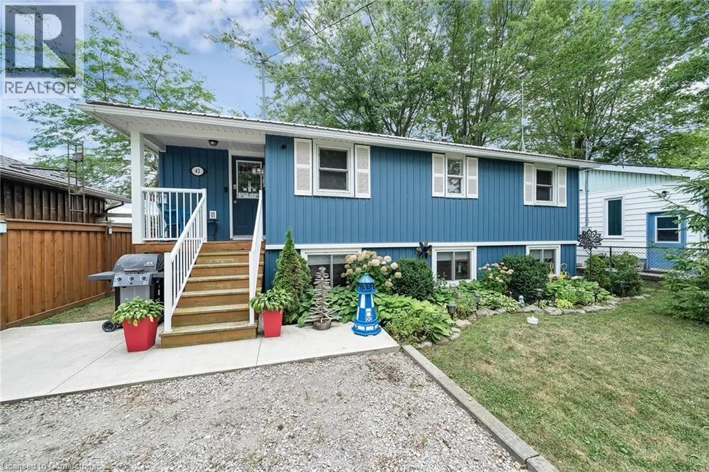 42 ERIEVIEW Lane