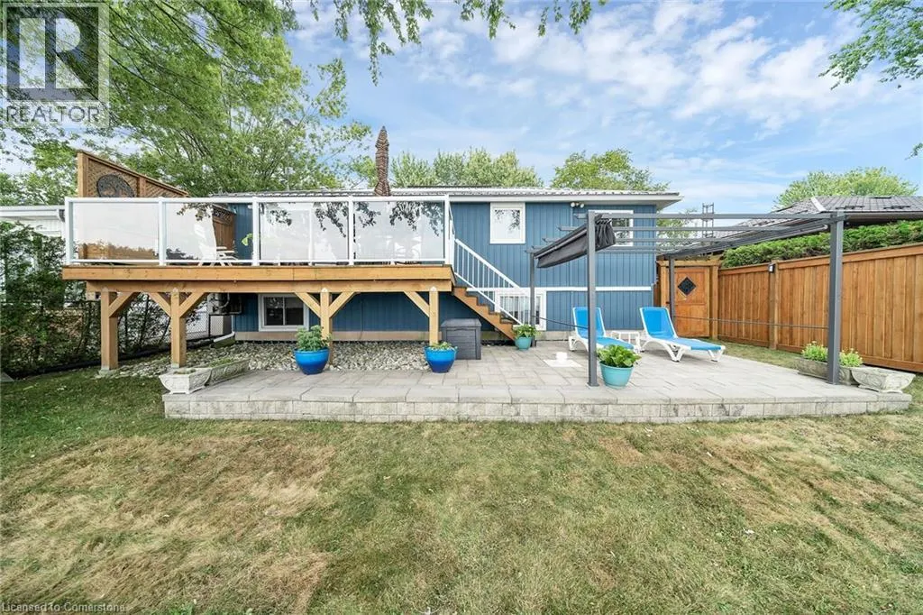 42 ERIEVIEW Lane
