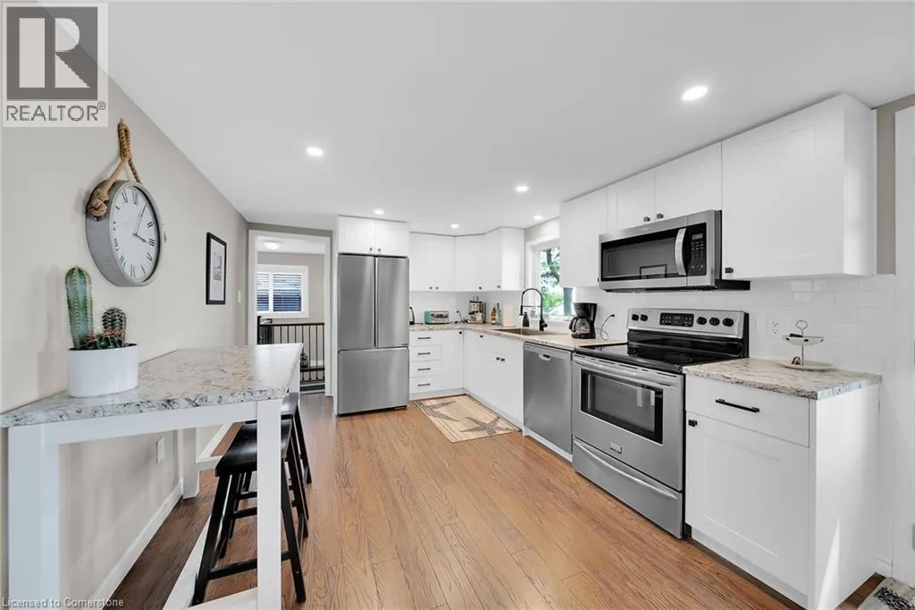 42 ERIEVIEW Lane