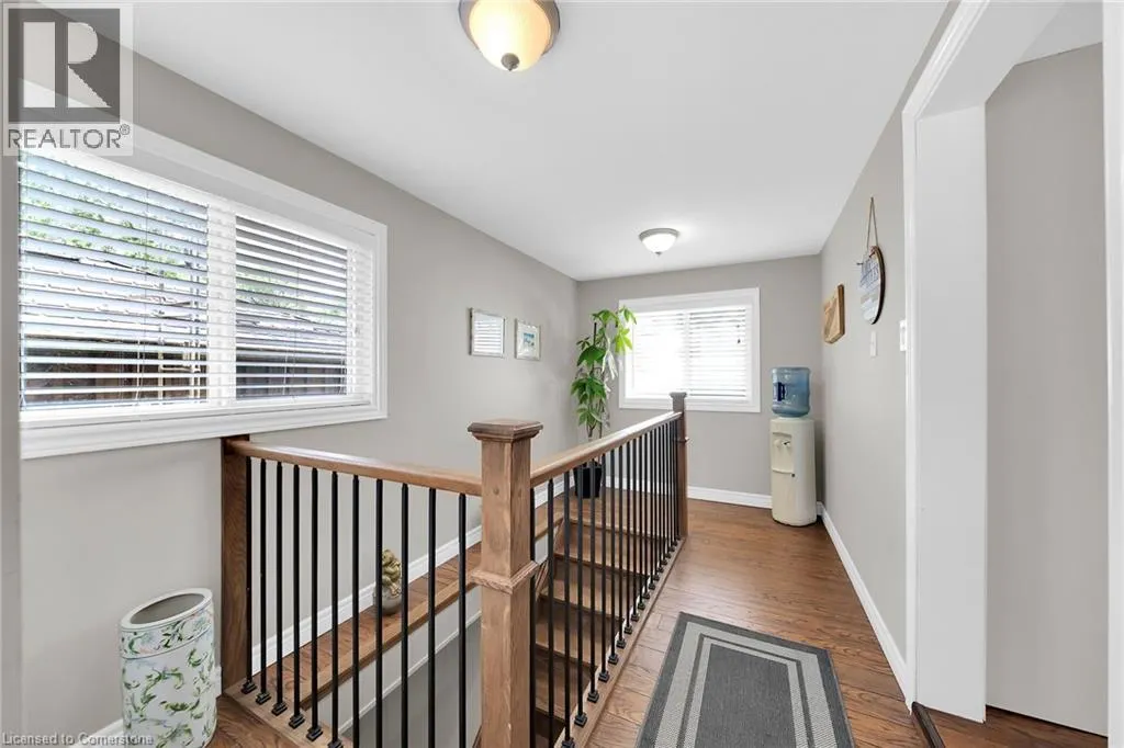 42 ERIEVIEW Lane