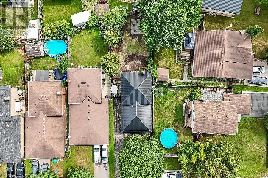 44 RAVINE Crescent