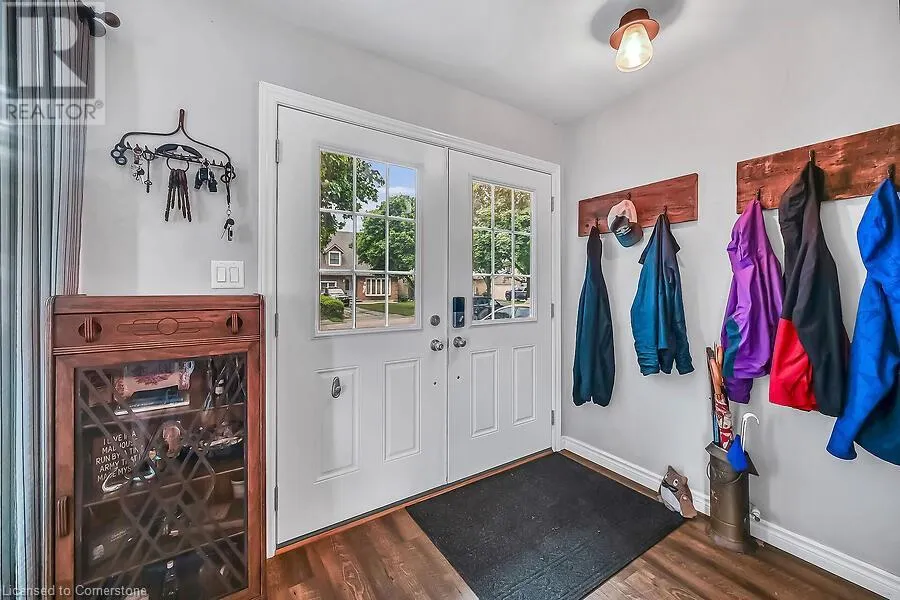 44 RAVINE Crescent