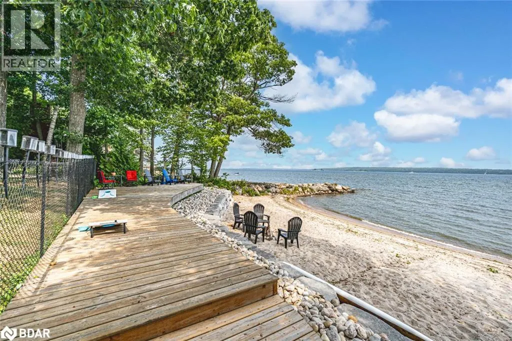 1457 CHAMPLAIN Road
