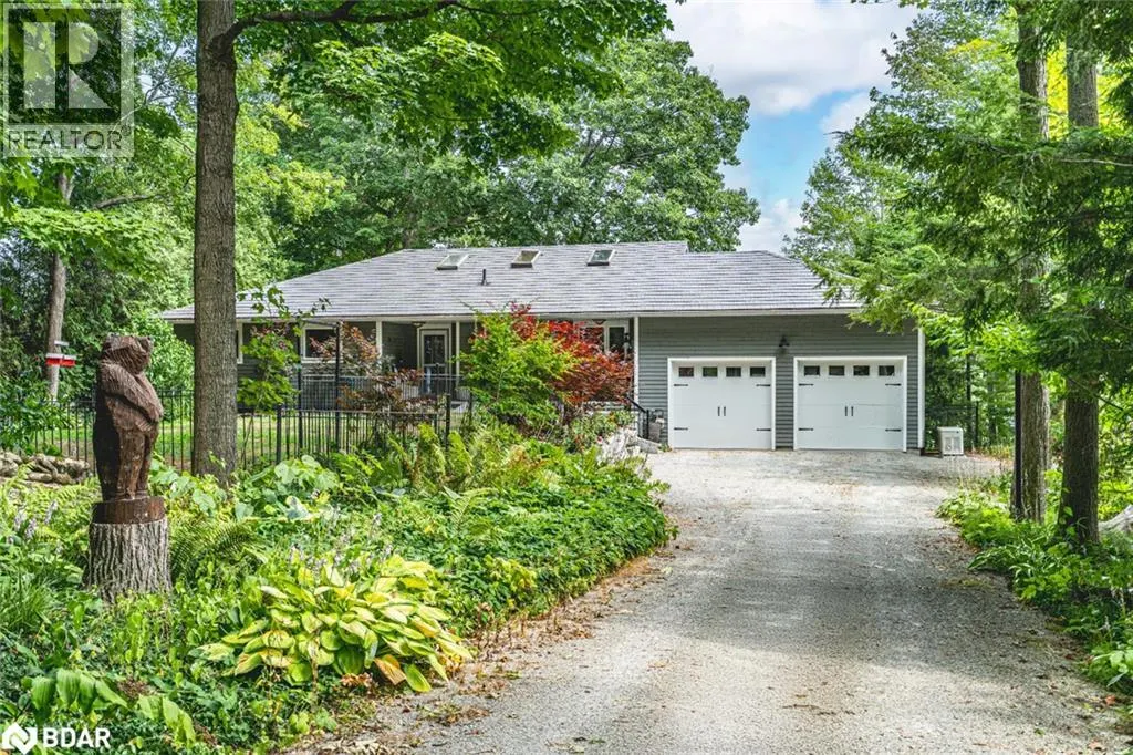 1457 CHAMPLAIN Road