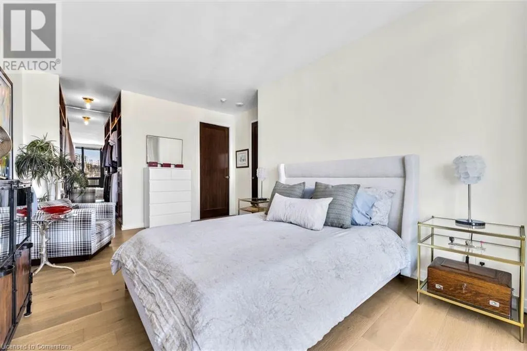 33 LOMBARD Street Unit# 4302, #4302
