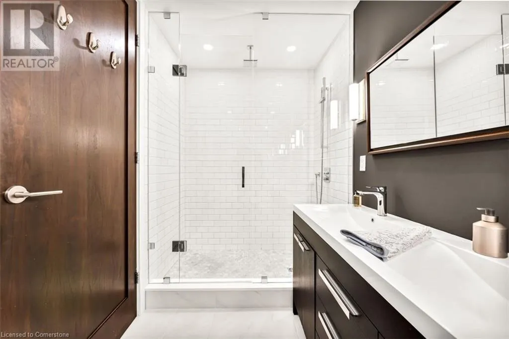 33 LOMBARD Street Unit# 4302, #4302