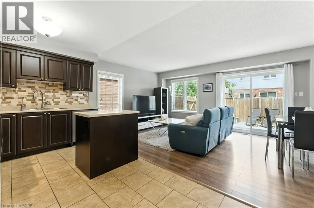 20 MCCONKEY Crescent Unit# 43, #43