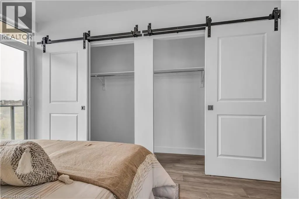 15 GLEBE Street Unit# 1414, #1414