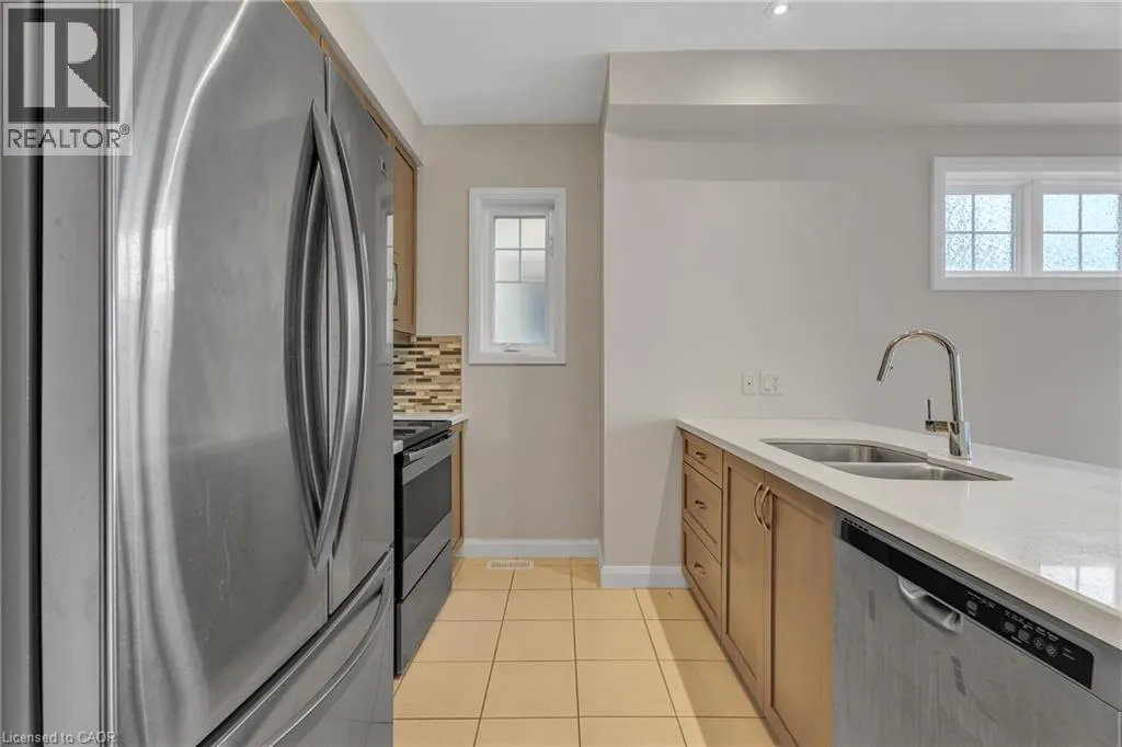 1169 GARNER Road E Unit# 45, #45