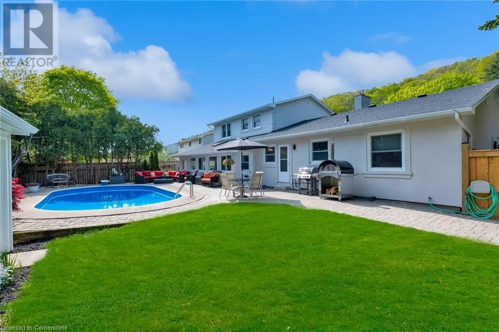83 DORCHESTER Drive