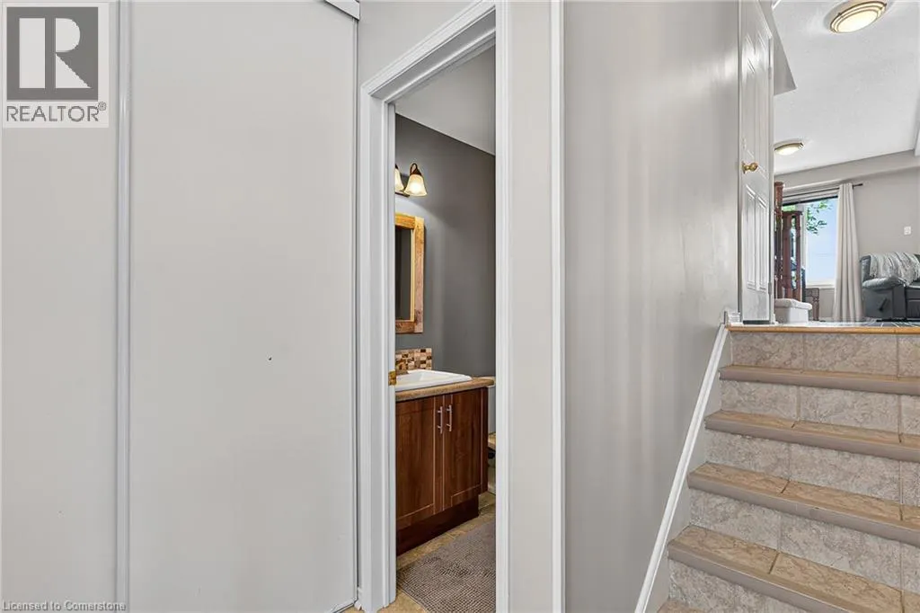 302 COLLEGE Avenue W Unit# 119, #119