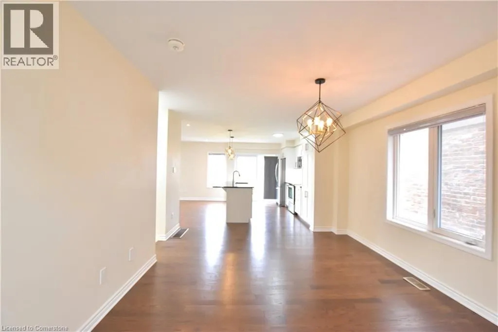 47 PICKETT Place