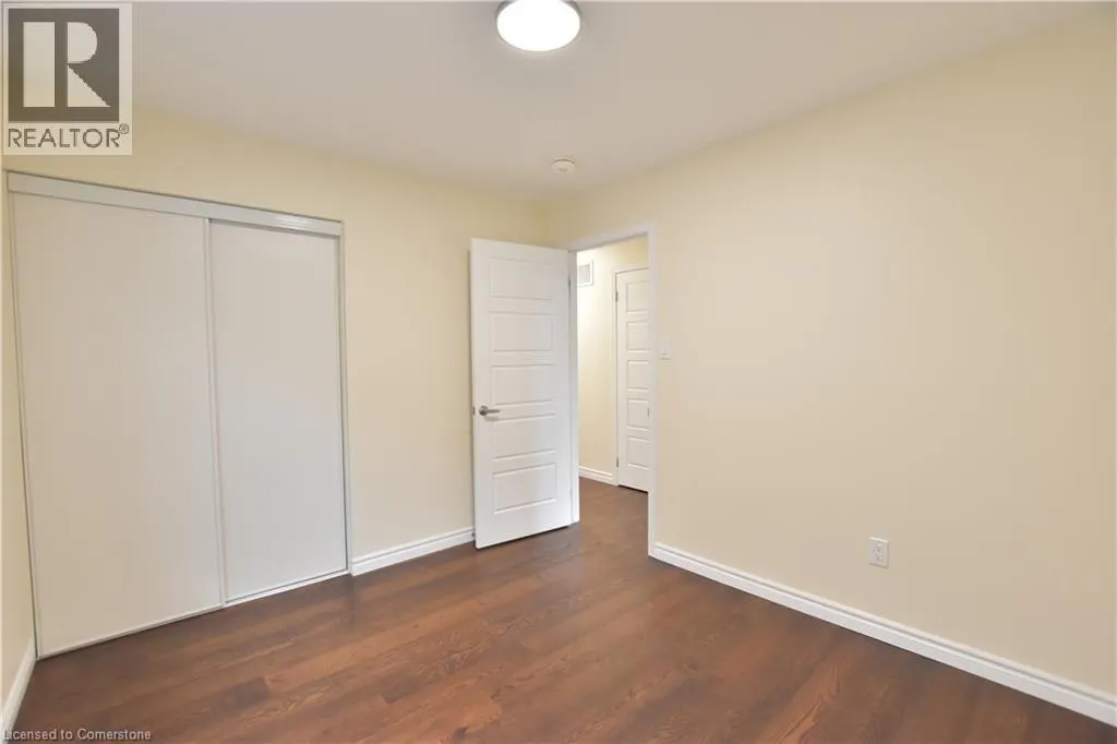 47 PICKETT Place