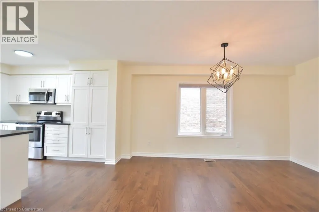 47 PICKETT Place