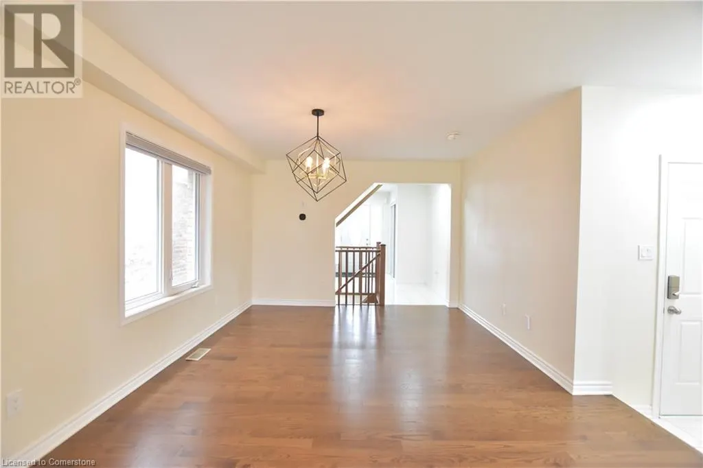 47 PICKETT Place
