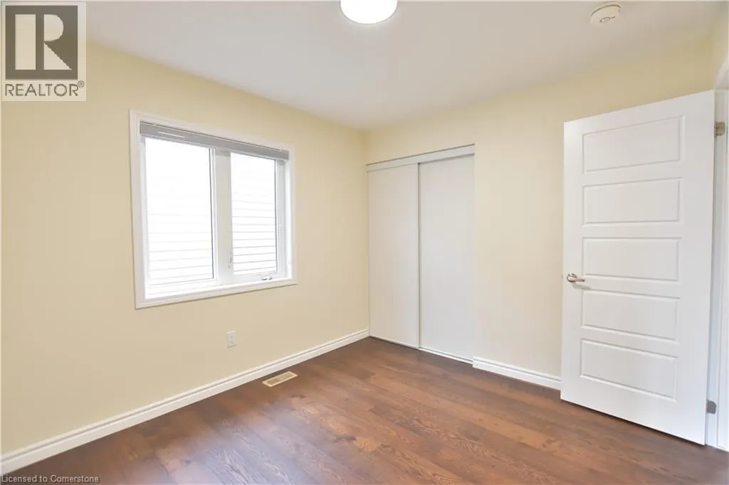 47 PICKETT Place