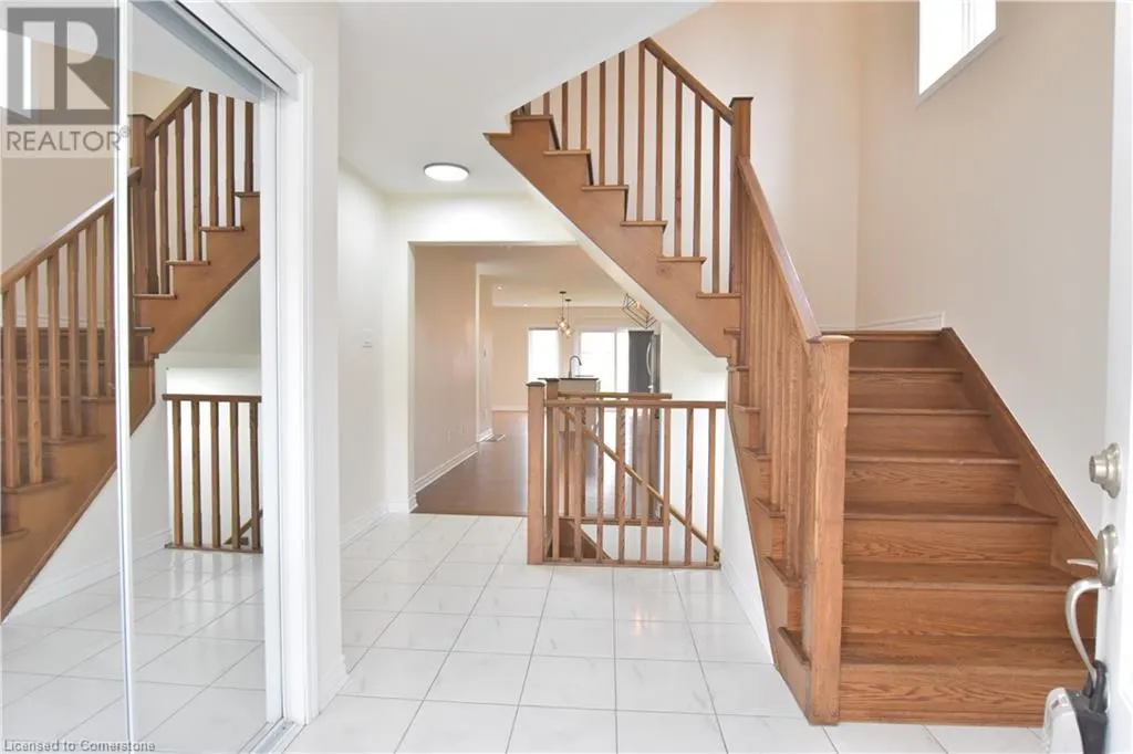 47 PICKETT Place