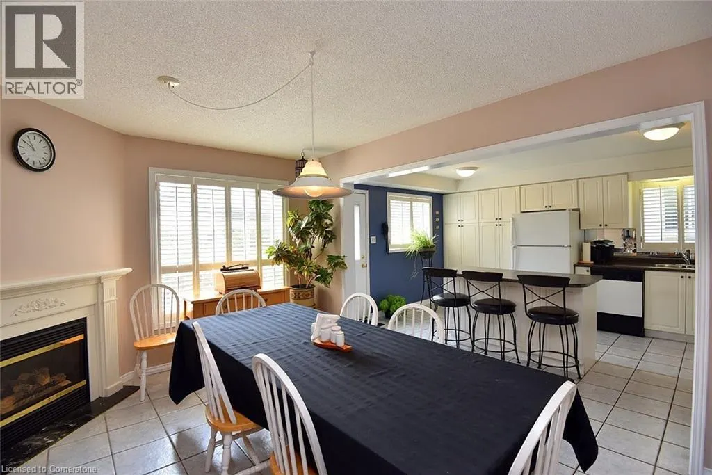 4002 JARVIS Crescent